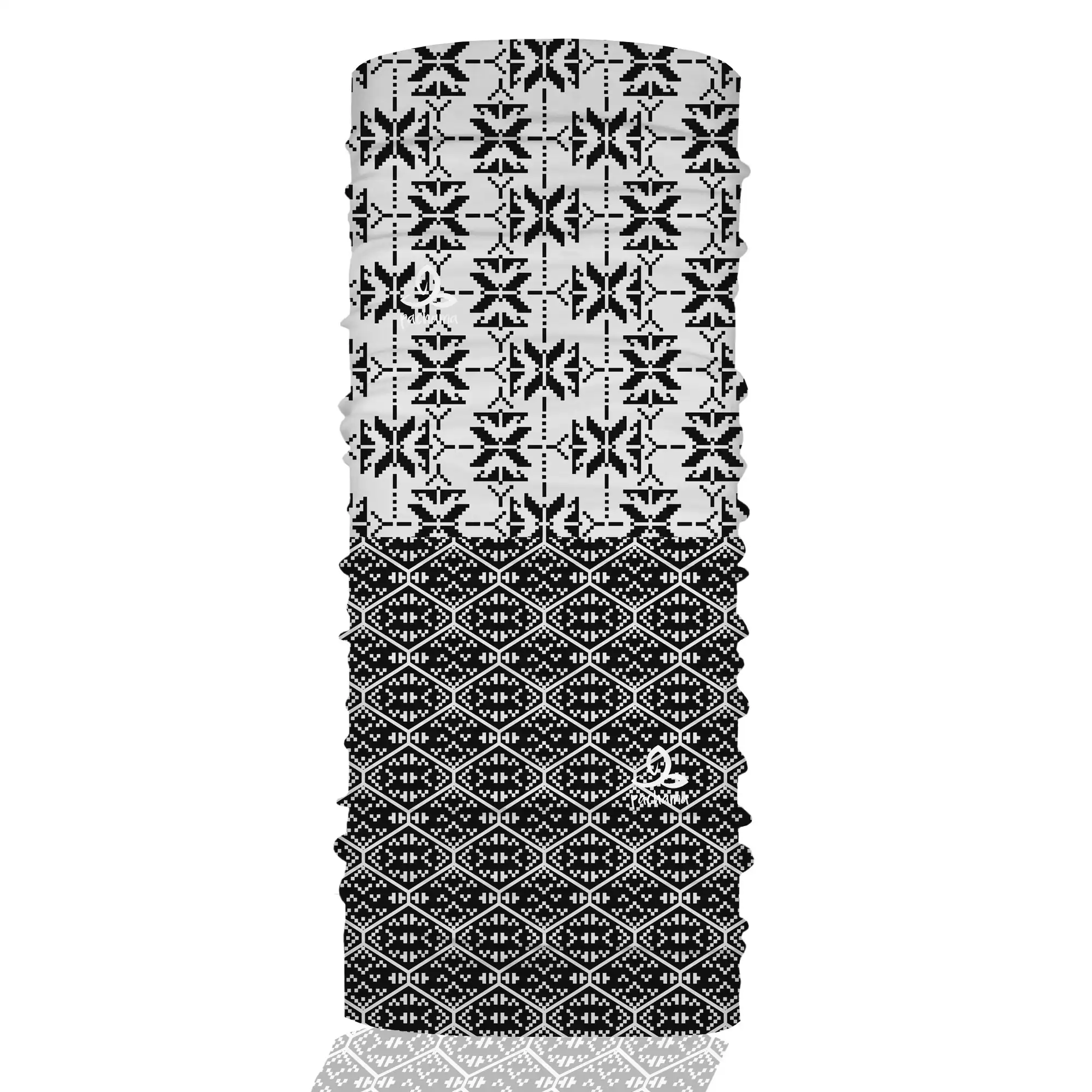 pachama_original_blacwhimus_14043_0.jpg